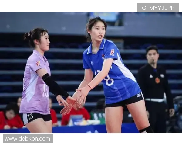 深圳排球队灵活性探讨:提升战术应变能力的关键因素分析 深圳排球队灵活性探讨:提升战术应变能力的关键因素分析