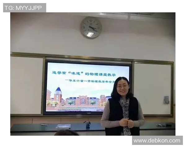 赵丽独家揭秘足球技巧与心得分享助你提升球技与战术理解 赵丽独家揭秘足球技巧与心得分享助你提升球技与战术理解